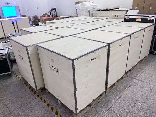 IP65 방수 기능, 4500-5500cd/m² 밝기 및 3840-7680Hz 주사율을 갖춘 실외 P6.67 LED 빌보드