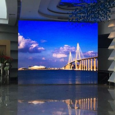 OEM / ODM 상업용 임대 LED 화면 P1.667 높은 기상 저항성